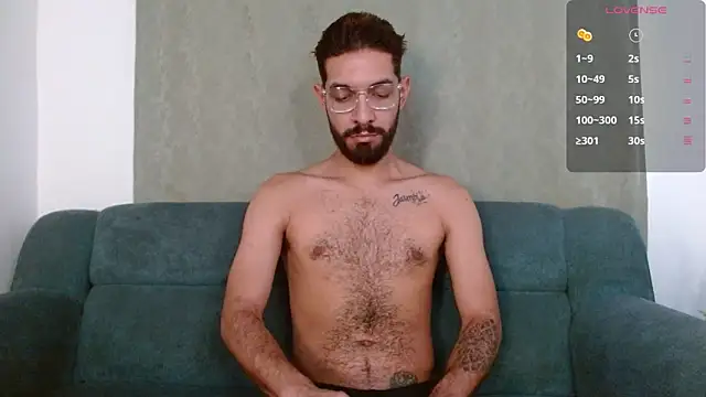 ReyPablo1 online show from September 12, 2025, 7:57 pm