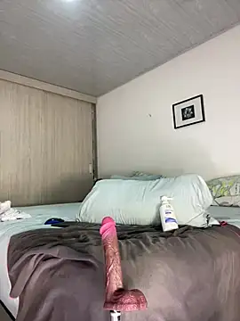 Bustykeyla online show from February 28, 2025, 11:12 pm