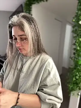 Alix Valentine online show from September 26, 2025, 4:36 pm