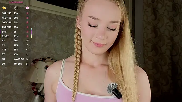 Emma Frosty online show from June 26, 2026, 10:37 pm