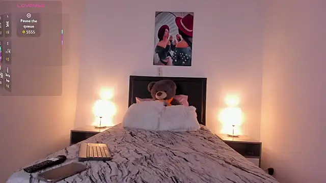  alana grey  online show from February 3, 2026, 2:32 am