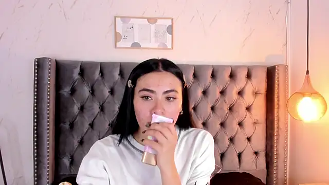 Anya Belth online show from July 11, 2026, 7:36 pm