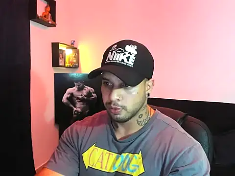 Marck Mathews online show from April 21, 2026, 2:51 am