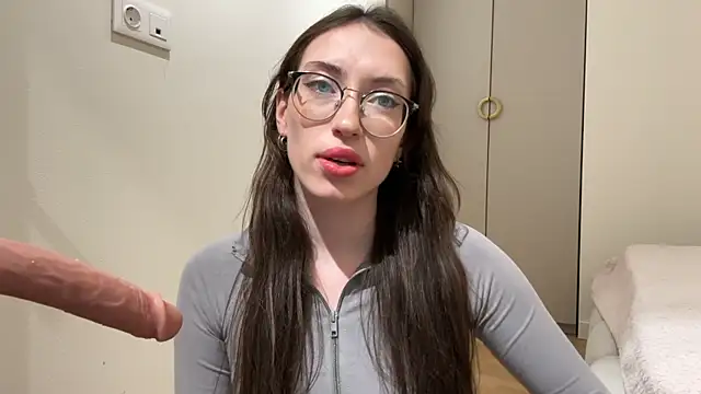 Snapshot of Kelly_Berry__ chatting on January 13, 2026, 5:28 pm Kelly Berry online show from January 13, 2026, 5:28 pm