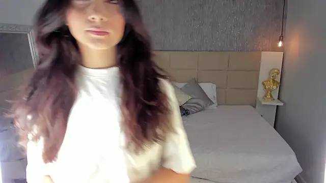 SamayRyann online show from July 9, 2026, 2:49 pm