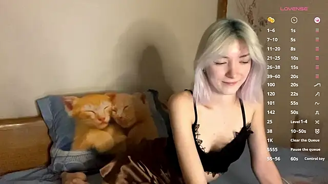 Snapshot of JanneAtop chatting on February 23, 2026, 6:41 pm JanneAtop online show from February 23, 2026, 6:41 pm