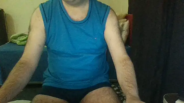 Snapshot of st206boy chatting on June 6, 2026, 10:48 pm st206boy online show from June 6, 2026, 10:48 pm