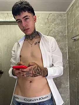 Snapshot of samm4044 chatting on September 26, 2025, 8:49 pm samm4044 online show from September 26, 2025, 8:49 pm