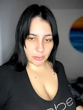 victoria amatista  online show from July 15, 2026, 7:21 pm