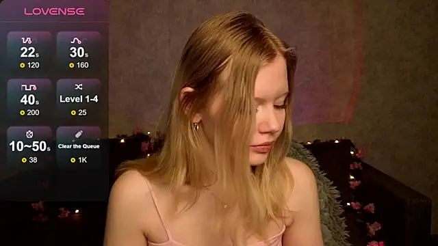 Wendy 228 online show from October 31, 2025, 1:02 am