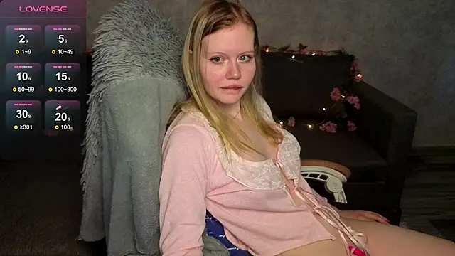 Snapshot of Wendy_228 chatting on March 22, 2026, 1:31 am Wendy 228 online show from March 22, 2026, 1:31 am