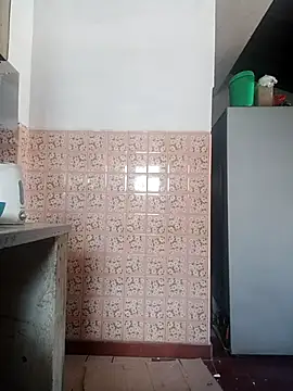 juanpa8453 online show from September 30, 2025, 4:57 pm