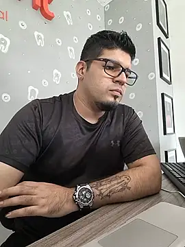 Snapshot of Christixn_669 chatting on July 23, 2026, 7:43 pm Christixn 669 online show from July 23, 2026, 7:43 pm