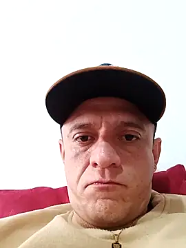 leon8013A online show from September 11, 2025, 12:38 pm