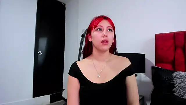 Maddy Mills online show from September 19, 2025, 3:16 pm