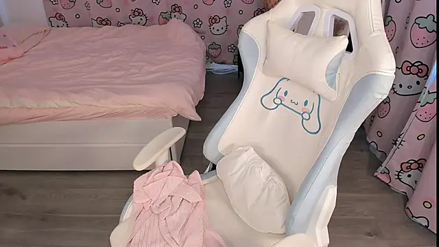 mayyacozyy online show from April 20, 2026, 9:34 am