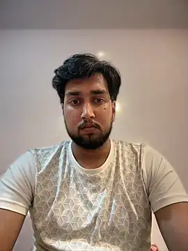 Snapshot of aka_big chatting on February 14, 2026, 6:41 pm aka big online show from February 14, 2026, 6:41 pm