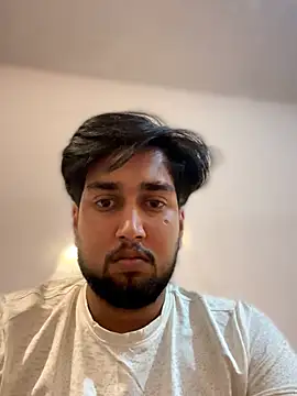 Snapshot of aka_big chatting on February 15, 2026, 6:29 pm aka big online show from February 15, 2026, 6:29 pm