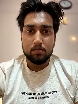 Snapshot of aka_big chatting on February 17, 2026, 6:16 pm aka big online show from February 17, 2026, 6:16 pm