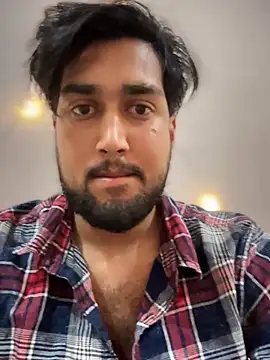 Snapshot of aka_big chatting on March 17, 2026, 10:29 am aka big online show from March 17, 2026, 10:29 am