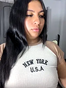 Issa Santana online show from September 20, 2025, 9:42 pm