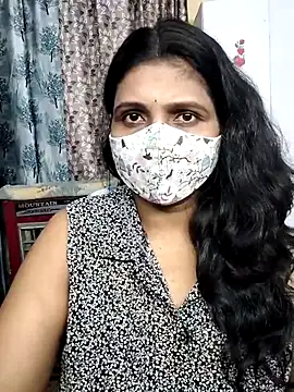 Hotty Sonali online show from May 6, 2026, 1:59 pm
