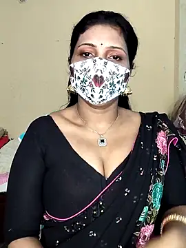 Hotty Sonali online show from December 22, 2025, 1:06 am