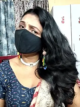 Hotty Sonali online show from May 17, 2026, 2:11 am