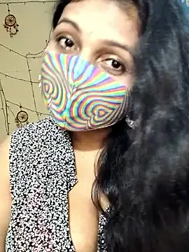 Hotty Sonali online show from October 24, 2025, 8:08 pm