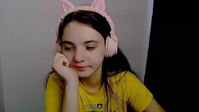 Sun Shine   online show from September 9, 2025, 12:03 pm