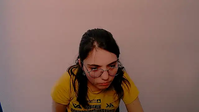 Sun Shine   online show from May 15, 2026, 1:09 pm