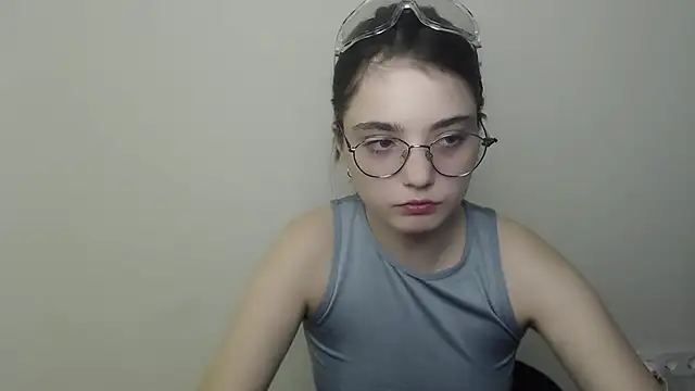 Sun Shine   online show from August 3, 2026, 9:31 pm