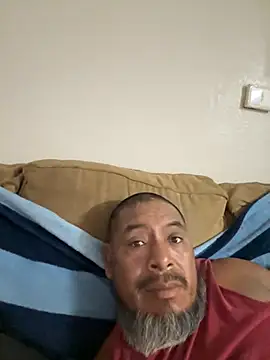 julio p online show from October 17, 2025, 11:50 pm