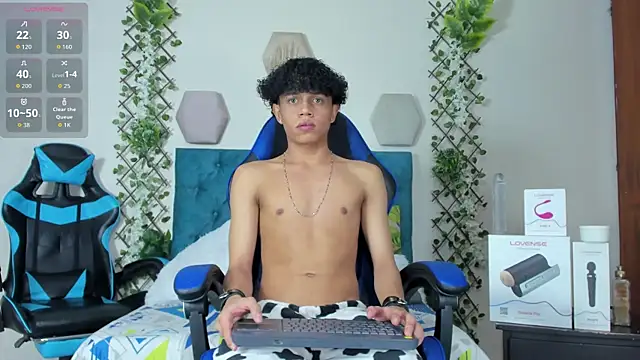  taylor black online show from October 18, 2025, 8:22 pm