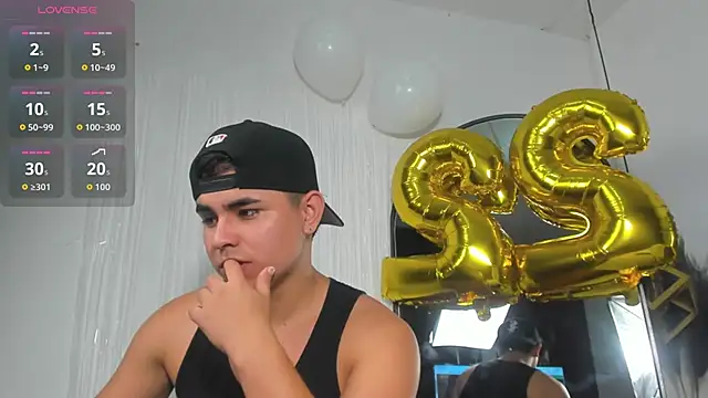 lianfox  online show from June 16, 2026, 1:22 pm