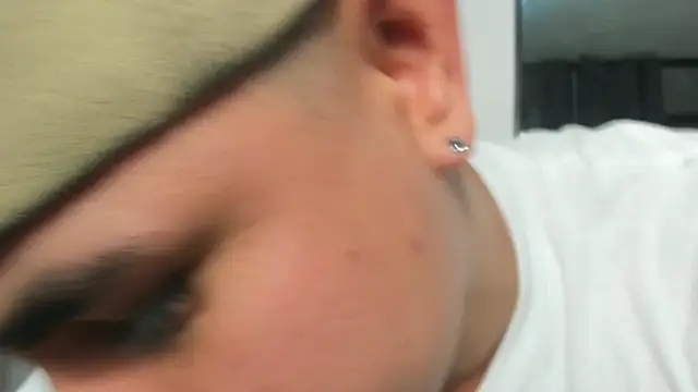 lianfox  online show from June 26, 2026, 1:17 pm