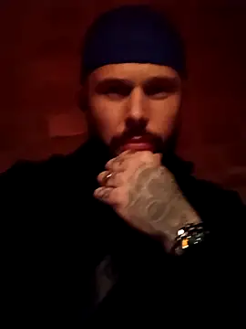 Snapshot of Barber33zk chatting on September 18, 2025, 6:00 pm Barber33zk online show from September 18, 2025, 6:00 pm