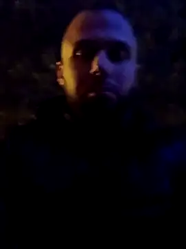 Snapshot of Barber33zk chatting on October 29, 2025, 8:19 pm Barber33zk online show from October 29, 2025, 8:19 pm