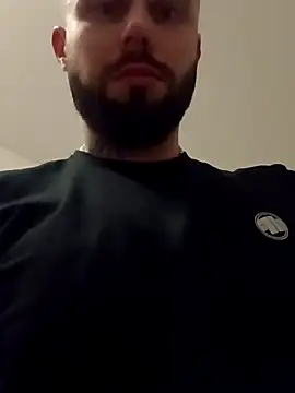 Snapshot of Barber33zk chatting on October 7, 2025, 12:55 am Barber33zk online show from October 7, 2025, 12:55 am