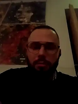 Snapshot of Barber33zk chatting on November 26, 2025, 9:37 pm Barber33zk online show from November 26, 2025, 9:37 pm