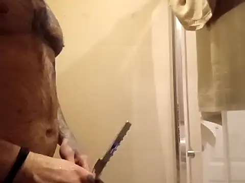 Snapshot of Barber33zk chatting on November 13, 2025, 4:44 pm Barber33zk online show from November 13, 2025, 4:44 pm