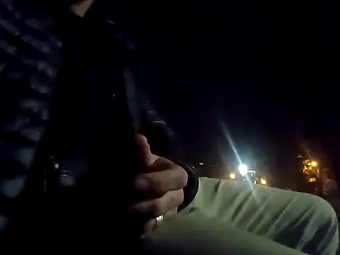 Snapshot of Barber33zk chatting on October 23, 2025, 2:32 am Barber33zk online show from October 23, 2025, 2:32 am