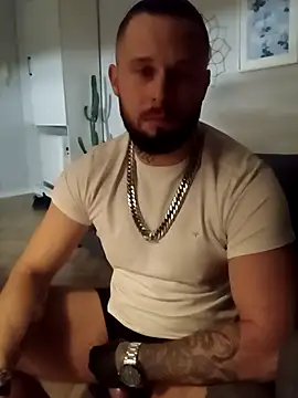 Snapshot of Barber33zk chatting on November 17, 2025, 5:00 am Barber33zk online show from November 17, 2025, 5:00 am