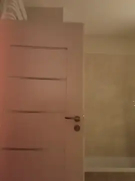 Snapshot of Barber33zk chatting on October 16, 2025, 2:20 am Barber33zk online show from October 16, 2025, 2:20 am