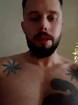 Snapshot of Barber33zk chatting on September 27, 2025, 2:45 pm Barber33zk online show from September 27, 2025, 2:45 pm