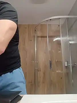 Snapshot of Barber33zk chatting on December 20, 2025, 5:21 am Barber33zk online show from December 20, 2025, 5:21 am