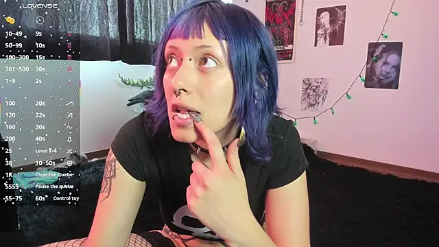 kattusauruss online show from October 4, 2025, 1:34 pm