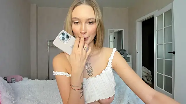 Snapshot of sayo_mao18 chatting on March 12, 2026, 2:39 am sayo mao18 online show from March 12, 2026, 2:39 am