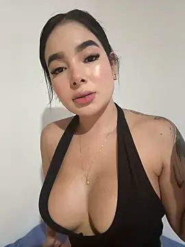 Amy ruizz online show from May 29, 2026, 10:21 am