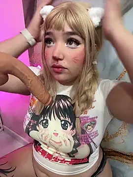 hinata dolly online show from May 5, 2026, 11:35 am